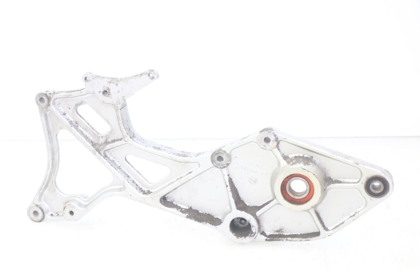 photo de UCHWYT TŁUMIKA KYMCO PEOPLE 250 (2004 - 2008) - Zoom stanu zużycia