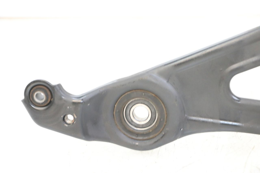 photo de UCHWYT TŁUMIKA PEUGEOT ELYSTAR 125 (2002 - 2007) - Zoom stanu zużycia