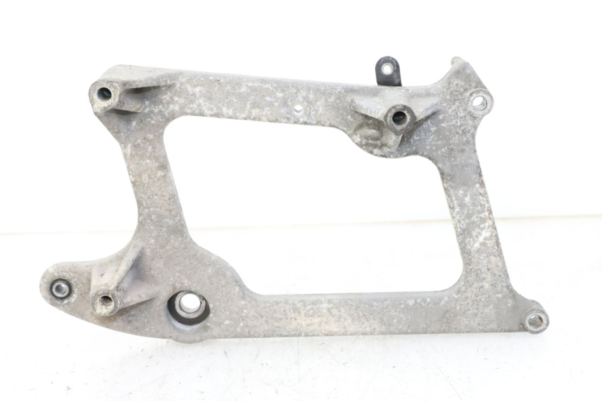 photo de UCHWYT TŁUMIKA PEUGEOT SATELIS 125 (2013 - 2018) - Widok główny