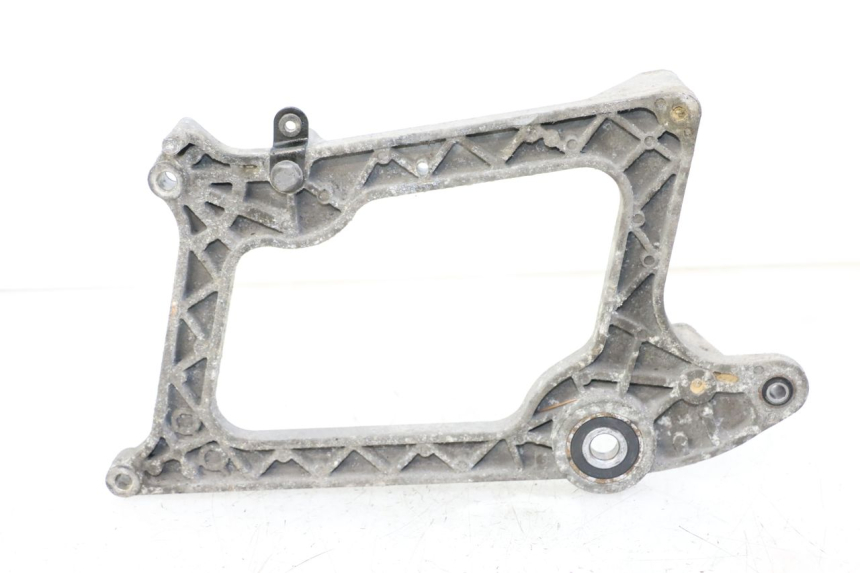 photo de UCHWYT TŁUMIKA PEUGEOT SATELIS 125 (2013 - 2018) - Szczegół części