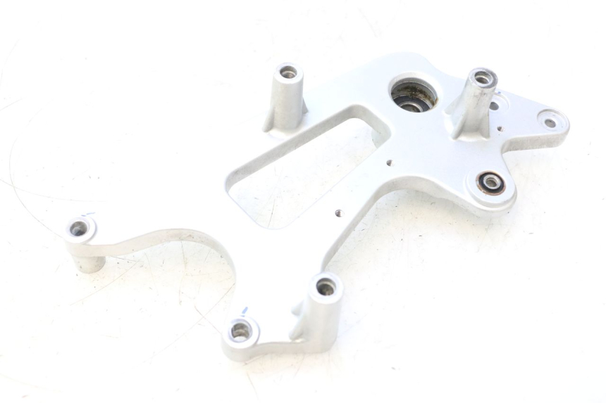 photo de UCHWYT NA KUBEK JM MOTORS R-MAX TECH 50 (2024 - 2026) - Inny kąt widzenia