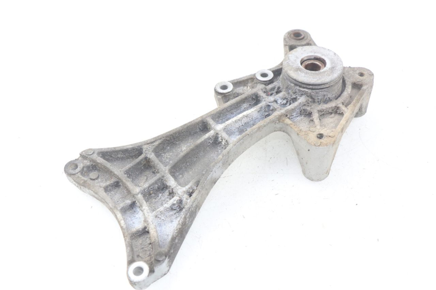 photo de UCHWYT TŁUMIKA DAELIM S2 125 (2006 - 2007) - Szczegół części