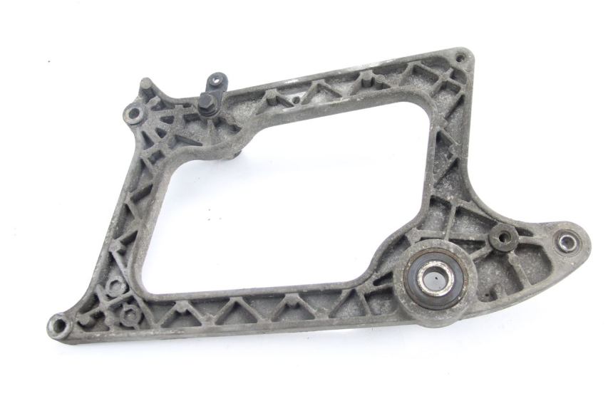 photo de UCHWYT TŁUMIKA PEUGEOT SATELIS 125 (2006 - 2009) - Zoom stanu zużycia