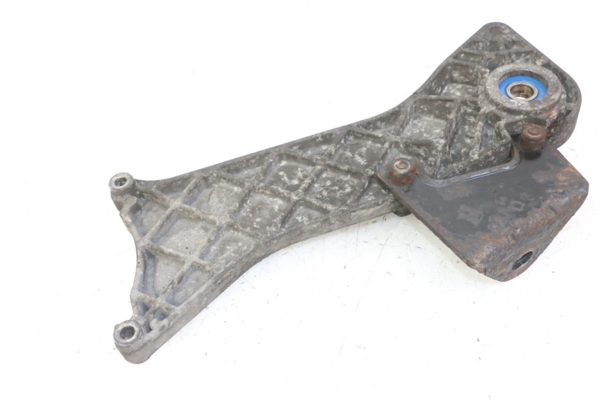 photo de UCHWYT TŁUMIKA APRILIA SCARABEO GT TOURING 125 (1999 - 2005) - Szczegół części