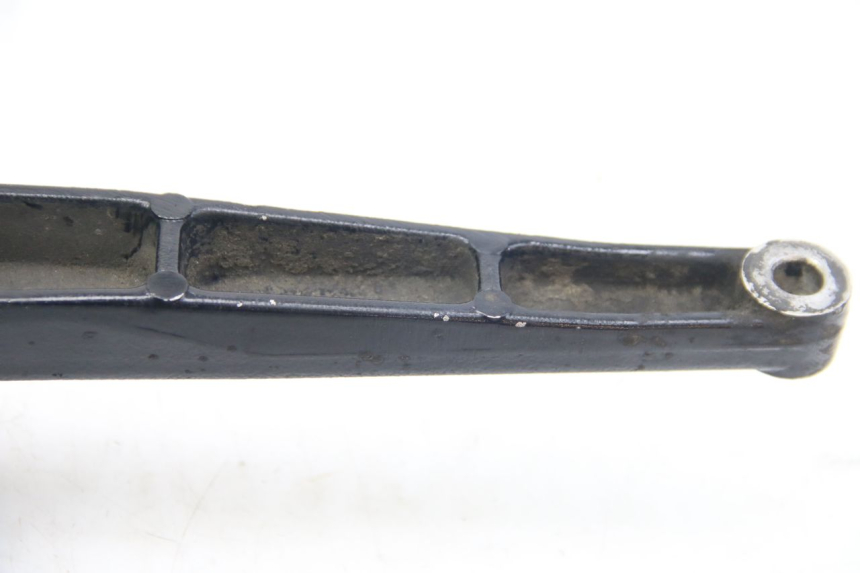 photo de UCHWYT TŁUMIKA SUZUKI SIXTEEN 125 (2008 - 2010) - Stan powierzchni