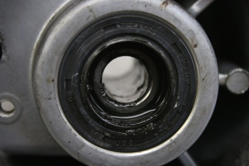 photo de UCHWYT TŁUMIKA MBK SKYCRUISER 125 (2010 - 2013) - Punkty mocowania