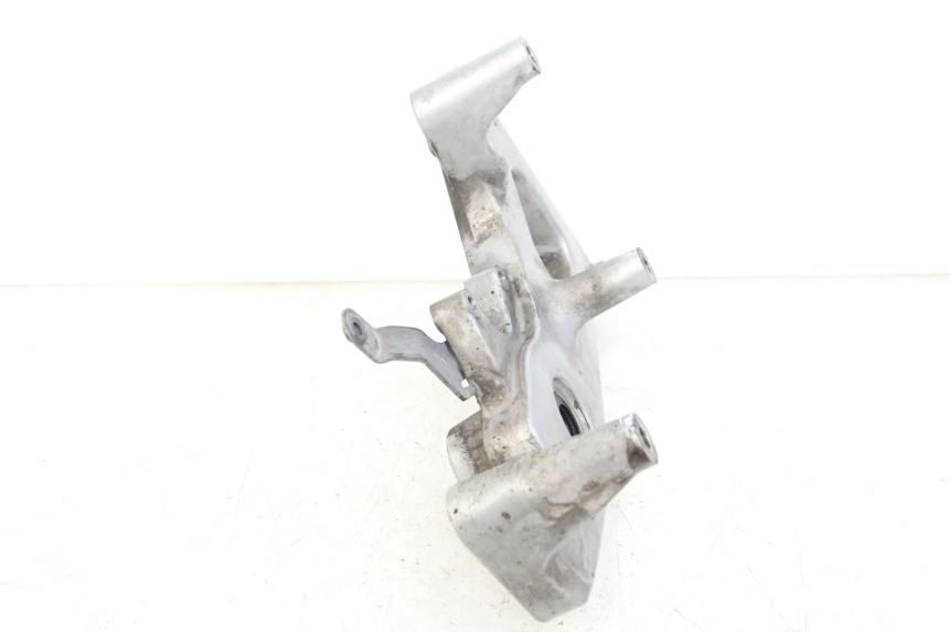 photo de UCHWYT TŁUMIKA MBK SKYCRUISER 125 (2006 - 2009) - Zoom stanu zużycia