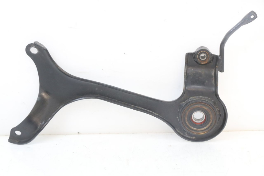 photo de UCHWYT TŁUMIKA KYMCO SUPER 8 4T 50 (2018 - 2020) - Zoom stanu zużycia