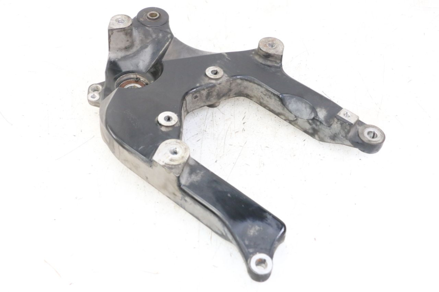 photo de UCHWYT TŁUMIKA SUZUKI BURGMAN 125 (2018 - 2021) - Widok główny