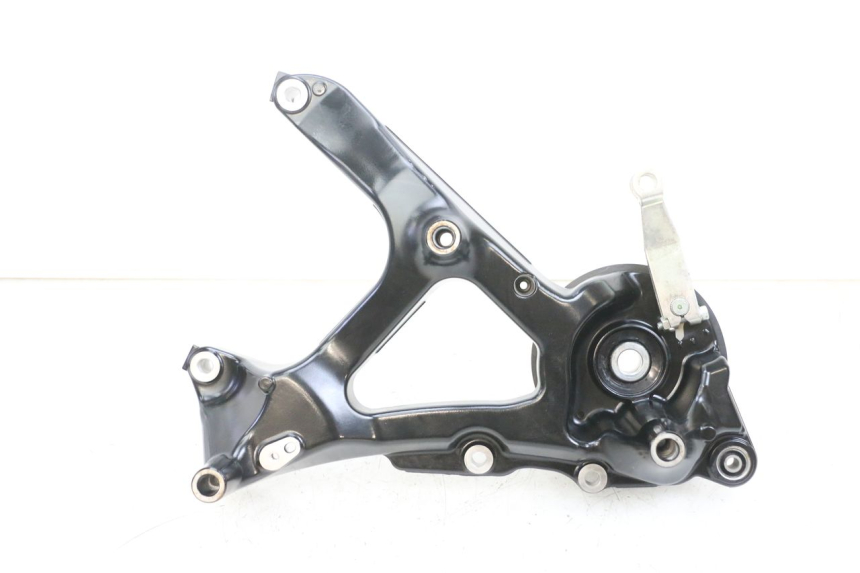 photo de UCHWYT TŁUMIKA YAMAHA TRICITY 300 (2020 - 2024) - Widok główny