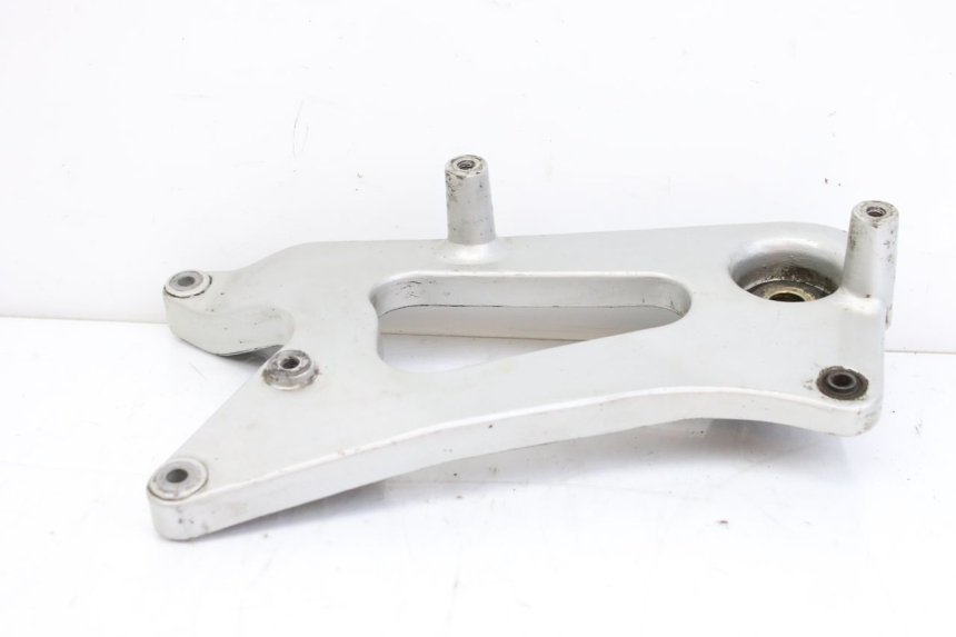 photo de UCHWYT TŁUMIKA PEUGEOT TWEET 125 (2010 - 2017) - Szczegół części