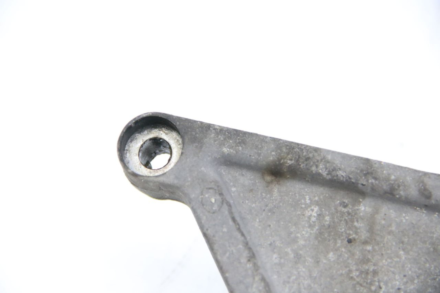 photo de UCHWYT TŁUMIKA PIAGGIO VESPA GRANTURISMO 125 (2003 - 2007) - Zoom stanu zużycia