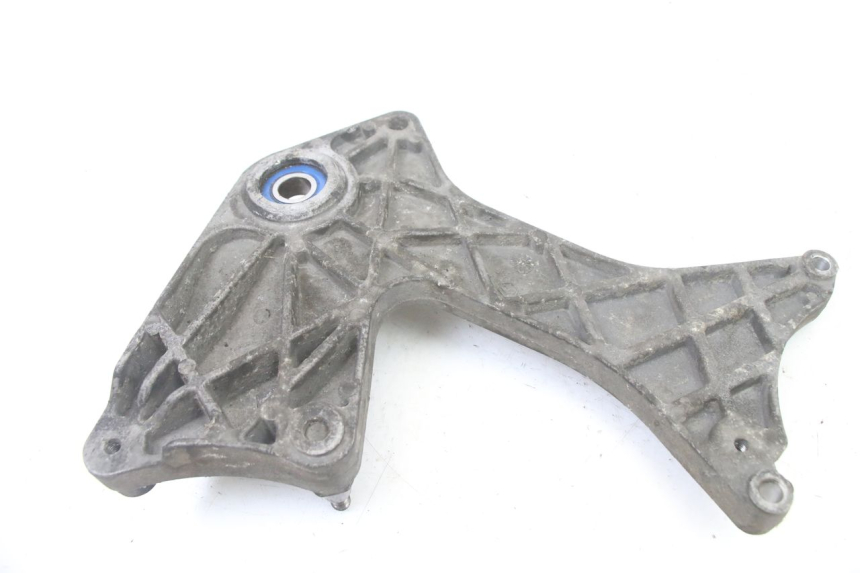 photo de UCHWYT TŁUMIKA PIAGGIO VESPA GRANTURISMO 125 (2003 - 2007) - Zoom stanu zużycia