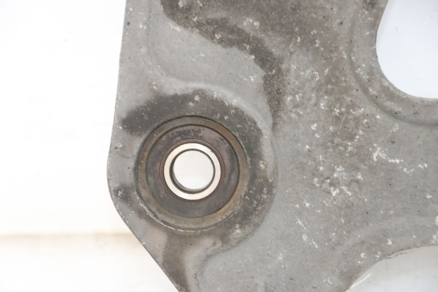 photo de UCHWYT TŁUMIKA PIAGGIO VESPA GTS SUPER IE 125 (2009 - 2016) - Widok ogólny