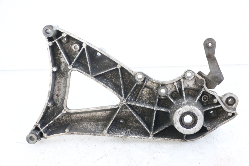 photo de UCHWYT TŁUMIKA YAMAHA X-MAX XMAX 250 (2006 - 2009) - Szczegół części