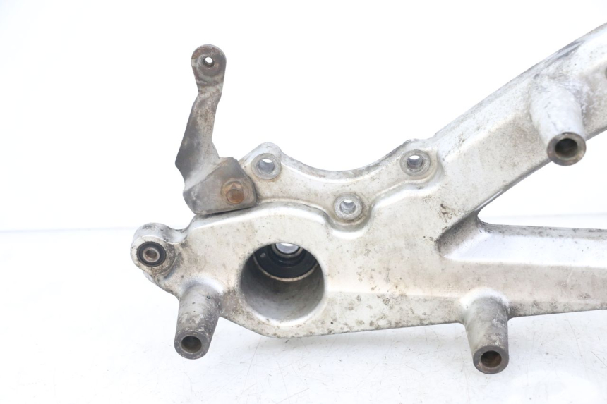 photo de UCHWYT TŁUMIKA YAMAHA X-MAX XMAX 250 (2006 - 2009) - Zoom stanu zużycia