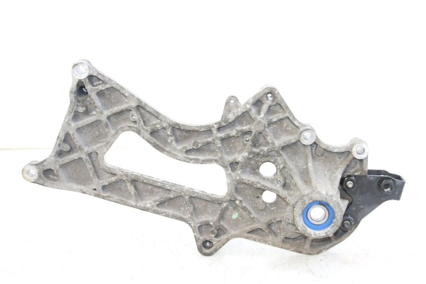 photo de UCHWYT TŁUMIKA PIAGGIO X10 125 (2012 - 2017) - Szczegół części