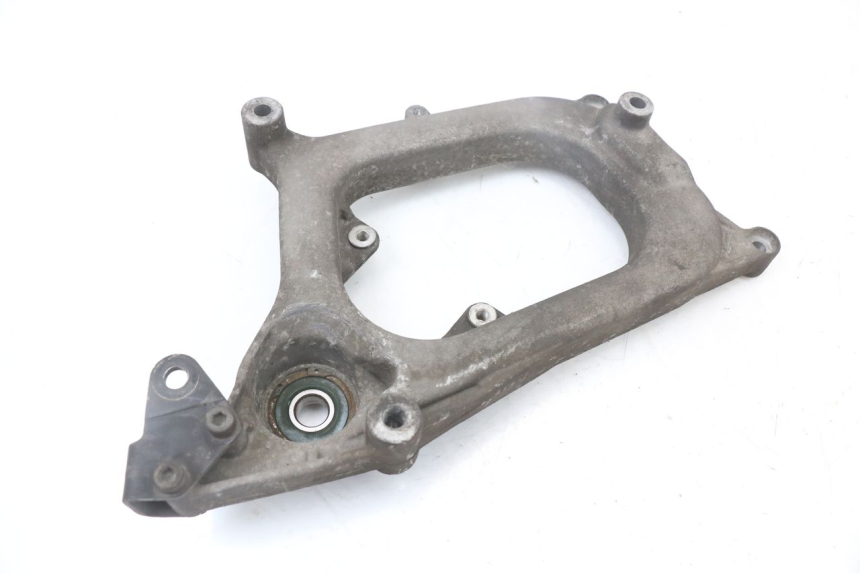 photo de UCHWYT TŁUMIKA PIAGGIO X8 125 (2004 - 2007) - Szczegół części