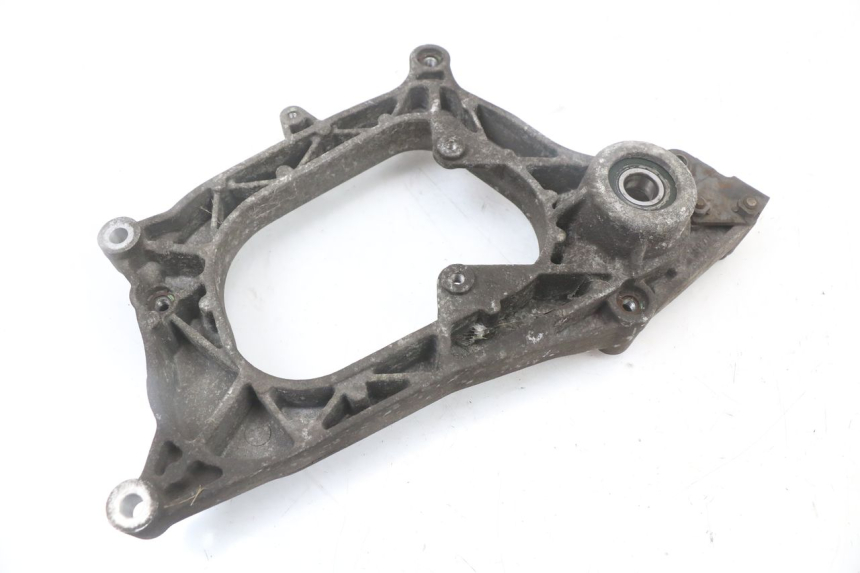 photo de UCHWYT TŁUMIKA PIAGGIO X8 125 (2004 - 2007) - Inny kąt widzenia