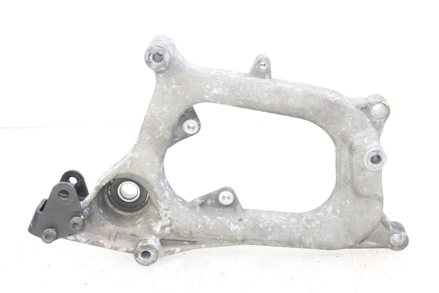 photo de UCHWYT TŁUMIKA PIAGGIO X8 125 (2004 - 2007) - Widok główny