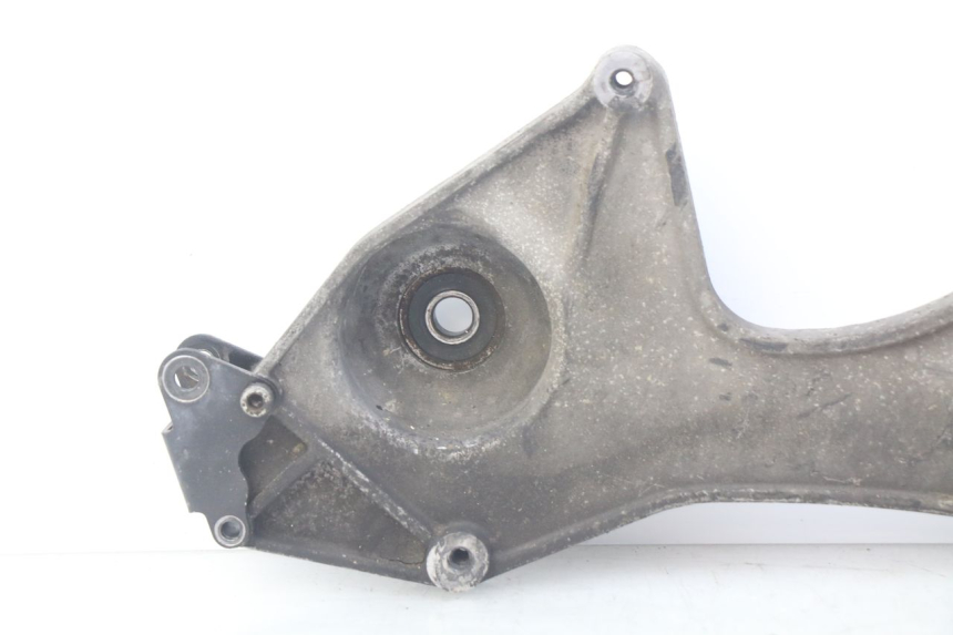 photo de UCHWYT TŁUMIKA PIAGGIO X9 EVOLUTION 500 (2003 - 2005) - Zoom stanu zużycia