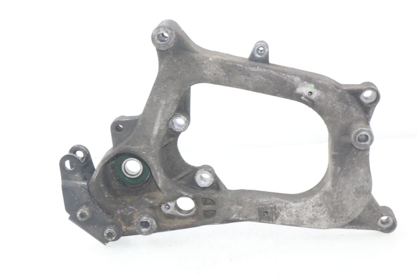 photo de UCHWYT TŁUMIKA PIAGGIO XEVO - X EVO 125 (2007 - 2017) - Widok główny