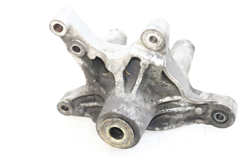 photo de UCHWYT TŁUMIKA YAMAHA YP MAJESTY 125 (2002 - 2006) - Szczegół części