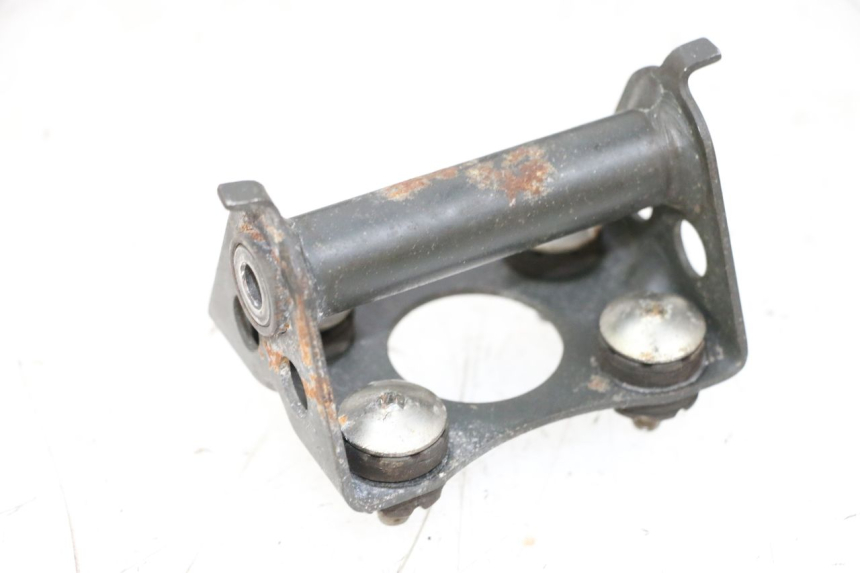 photo de UCHWYT ZBIORNIKA SUZUKI GSXR GSX-R 1000 (2003 - 2004) - Inny kąt widzenia