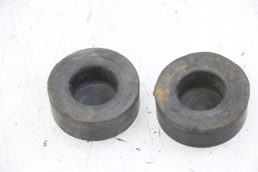 photo de UCHWYT ZBIORNIKA KAWASAKI ZR7 ZR-7 S 750 (1999 - 2004) - Szczegół części