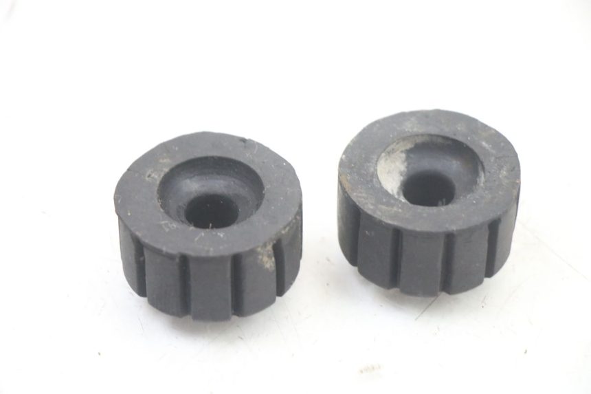 photo de UCHWYT ZBIORNIKA KYMCO STRYKER OFF ROAD 125 (1999 - 2005) - Zoom stanu zużycia