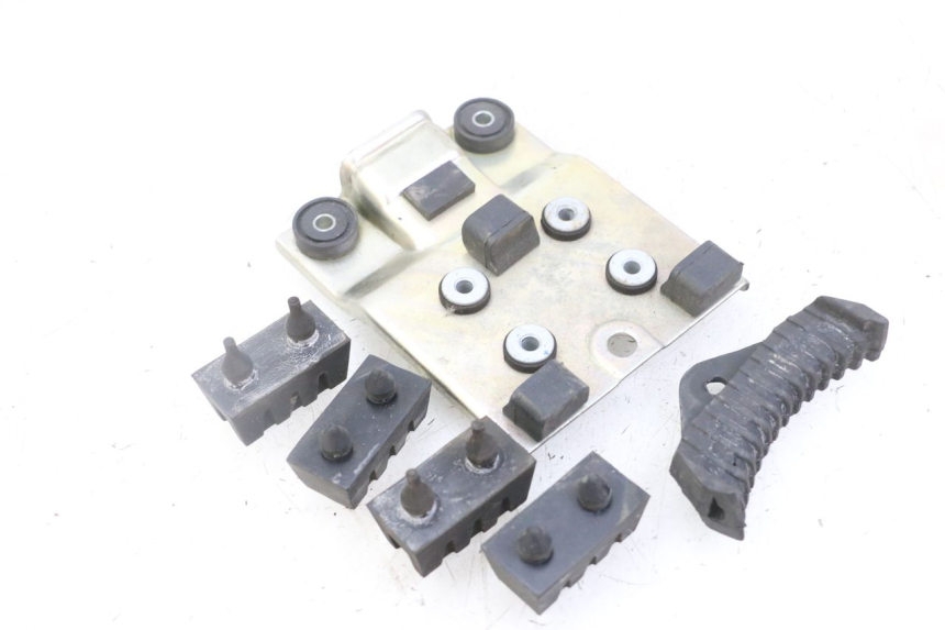 photo de UCHWYT ZBIORNIKA SUZUKI GSX F GSXF 650 (2007 - 2015) - Szczegół części