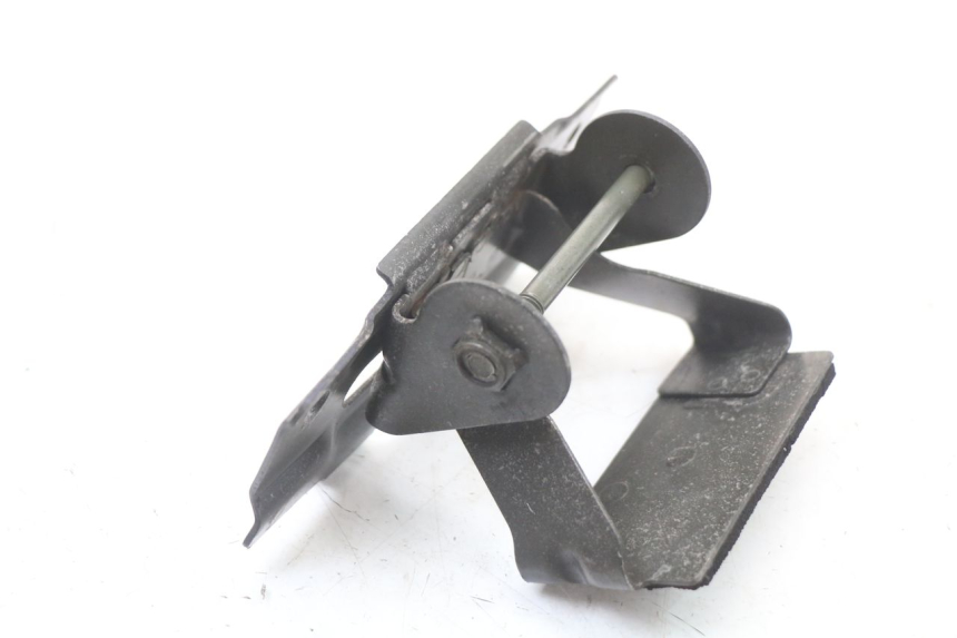 photo de UCHWYT ZBIORNIKA SUZUKI SV S 650 (1999 - 2002) - Stan powierzchni