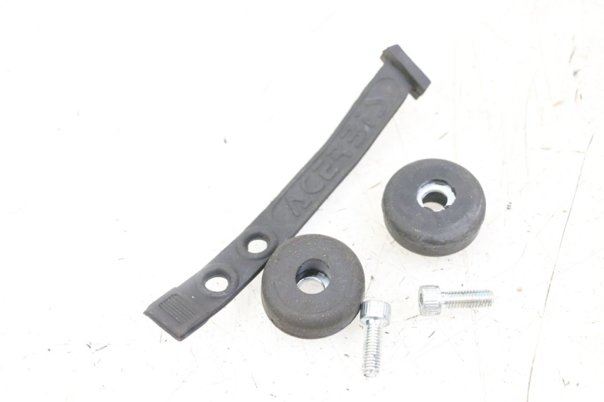 photo de UCHWYT ZBIORNIKA VENT DERAPAGE 50 (2018 - 2023) - Widok główny