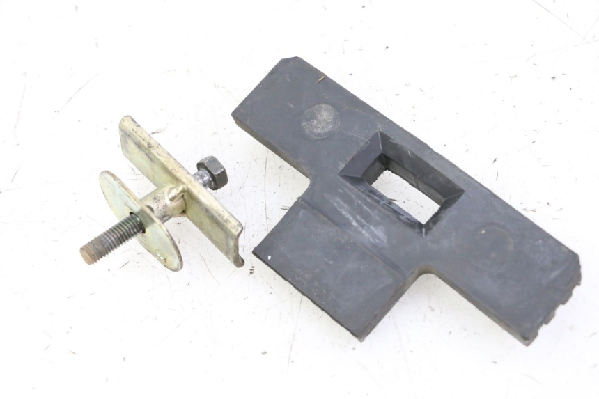 photo de UCHWYT ZBIORNIKA YAMAHA XJN DIVERSION 600 (2000 - 2003) - Inny kąt widzenia