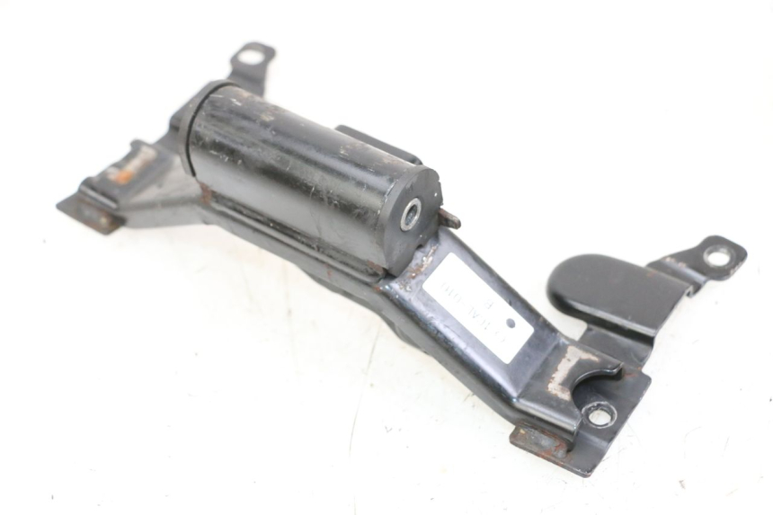 photo de UCHWYT ZBIORNIKA YAMAHA FZ1 FAZER 1000 (2007 - 2009) - Widok główny