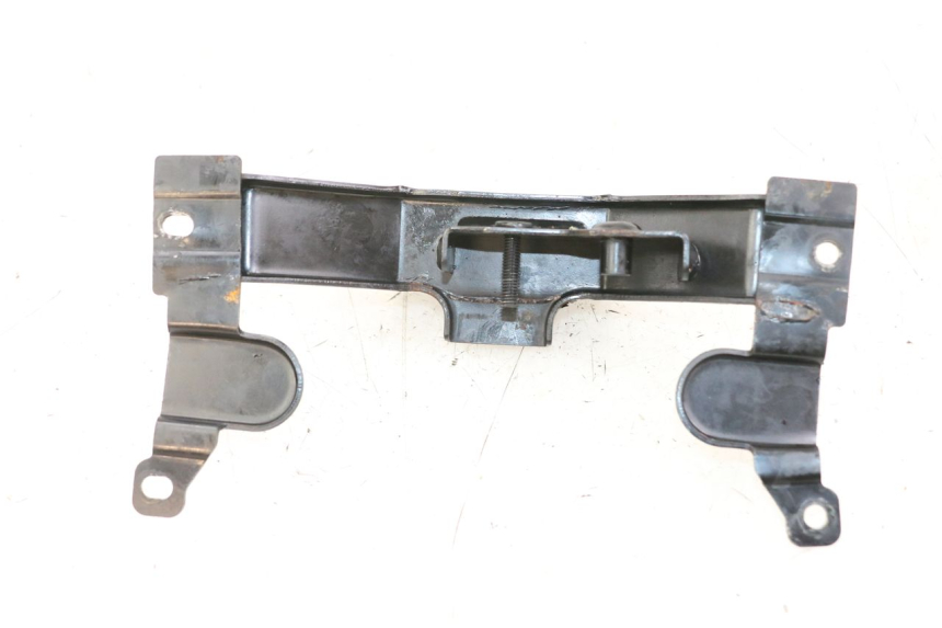 photo de UCHWYT ZBIORNIKA YAMAHA FZ1 FAZER 1000 (2007 - 2009) - Zoom stanu zużycia