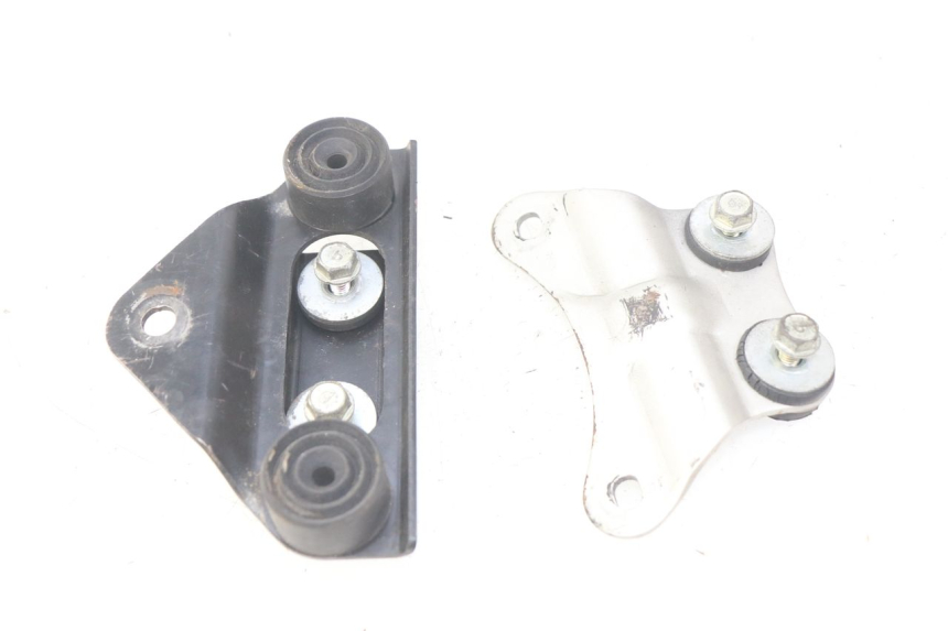 photo de UCHWYT ZBIORNIKA KAWASAKI ZZR 600 (1995 - 2004) - Widok główny