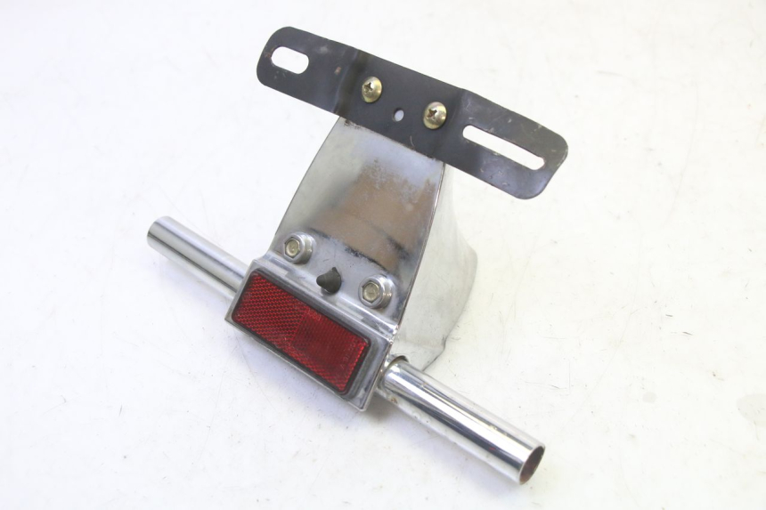 photo de UCHWYT TABLICY REJESTRACYJNEJ HYOSUNG GV AQUILA 125 (2000 - 2009) - Zoom stanu zużycia