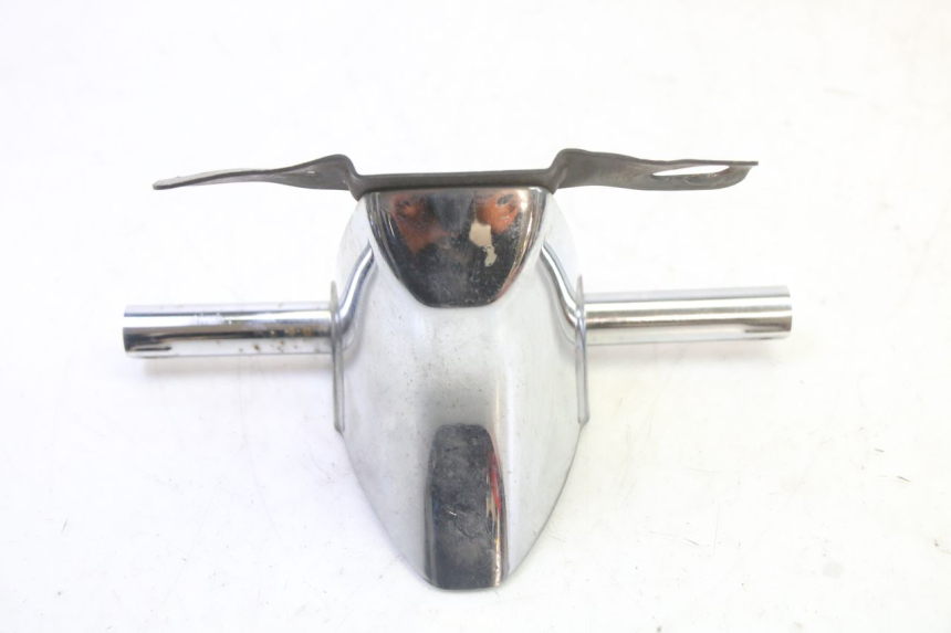 photo de UCHWYT TABLICY REJESTRACYJNEJ HYOSUNG GV AQUILA 125 (2000 - 2009) - Inny kąt widzenia