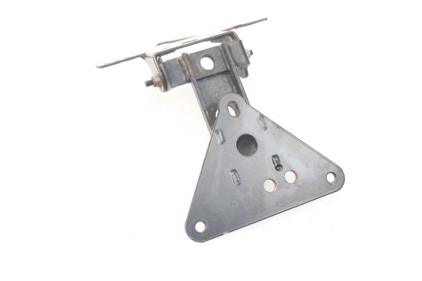 photo de UCHWYT TABLICY REJESTRACYJNEJ MV AGUSTA BRUTALE R WALLY 910 (2008 - 2008) - Zoom stanu zużycia