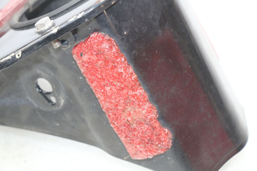 photo de UCHWYT TABLICY REJESTRACYJNEJ ROYAL ENFIELD BULLET CLASSIC 500 (2017 - 2020) - Zbliżenie techniczne