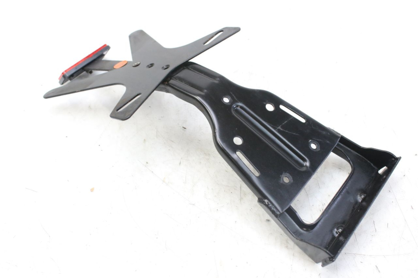 photo de UCHWYT TABLICY REJESTRACYJNEJ WAYSCRAL E-SPEED 1 (2022 - 2024) - Stan powierzchni