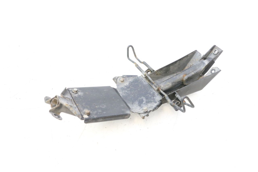 photo de UCHWYT TABLICY REJESTRACYJNEJ KAWASAKI ER-6 ER6 F ABS 650 (2012 - 2016) - Oznaczenia i referencje