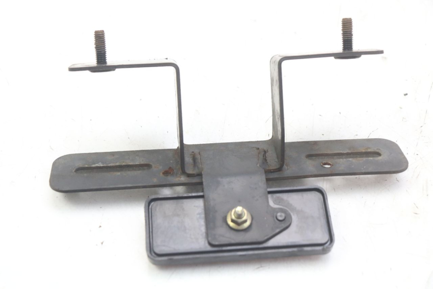 photo de UCHWYT TABLICY REJESTRACYJNEJ SYM JET EURO X 2T 50 (2003 - 2007) - Zoom stanu zużycia