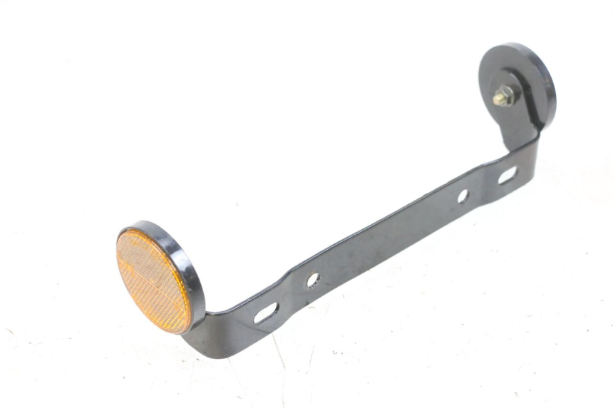 photo de UCHWYT TABLICY REJESTRACYJNEJ EFUN PUSA 1 - Zoom stanu zużycia