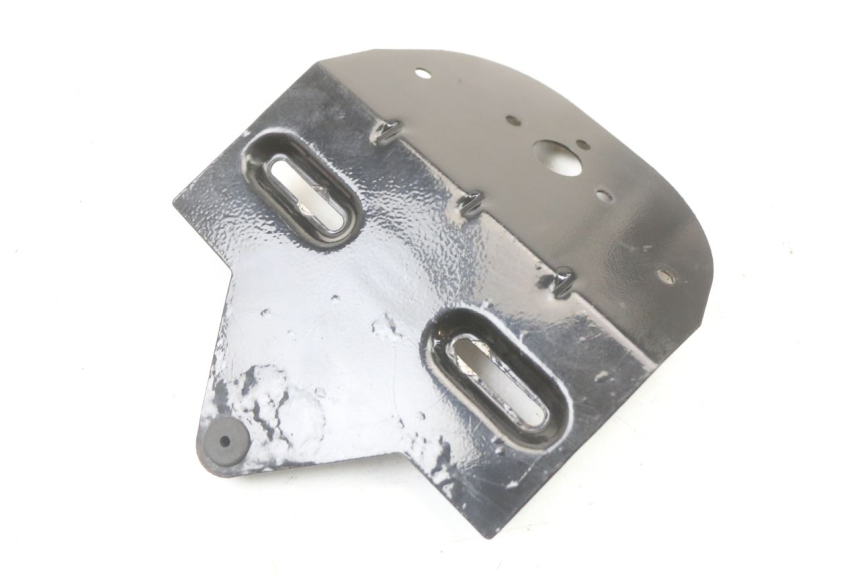 photo de UCHWYT TABLICY REJESTRACYJNEJ REGAL RAPTOR RAXTER 2 125 (2007 - 2015) - Zoom stanu zużycia