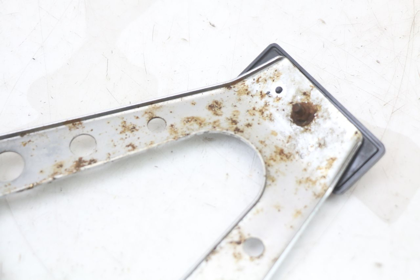 photo de UCHWYT TABLICY REJESTRACYJNEJ REGAL RAPTOR SPYDER 125 (2010 - 2018) - Oznaczenia i referencje