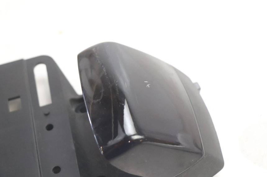 photo de UCHWYT TABLICY REJESTRACYJNEJ HARLEY DAVIDSON ROAD GLIDE FLTRXSE 1920 (2018 - 2022) - Zoom stanu zużycia