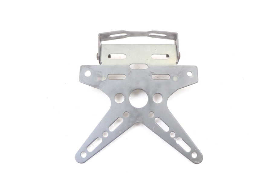 photo de UCHWYT TABLICY REJESTRACYJNEJ SUZUKI SV S 650 (1999 - 2002) - Widok główny