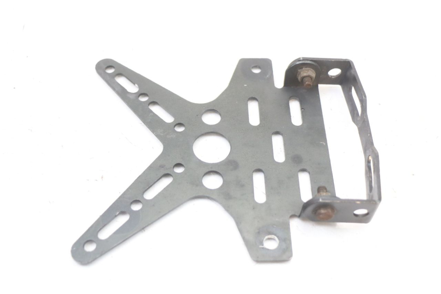 photo de UCHWYT TABLICY REJESTRACYJNEJ SUZUKI SV S 650 (1999 - 2002) - Punkty mocowania